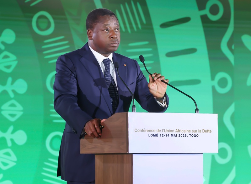 Le Président du Conseil, Son Excellence Faure Essozimna Gnassingbé, a présidé ce lundi 12 mai 2025 à Lomé, la cérémonie d’ouverture de la première Conférence de l’Union africaine sur la dette, organisée à l’initiative conjointe de l’Union africaine et du Togo, sous le thème « l’agenda africain de gestion de la dette publique : restaurer et préserver la viabilité de la dette ».