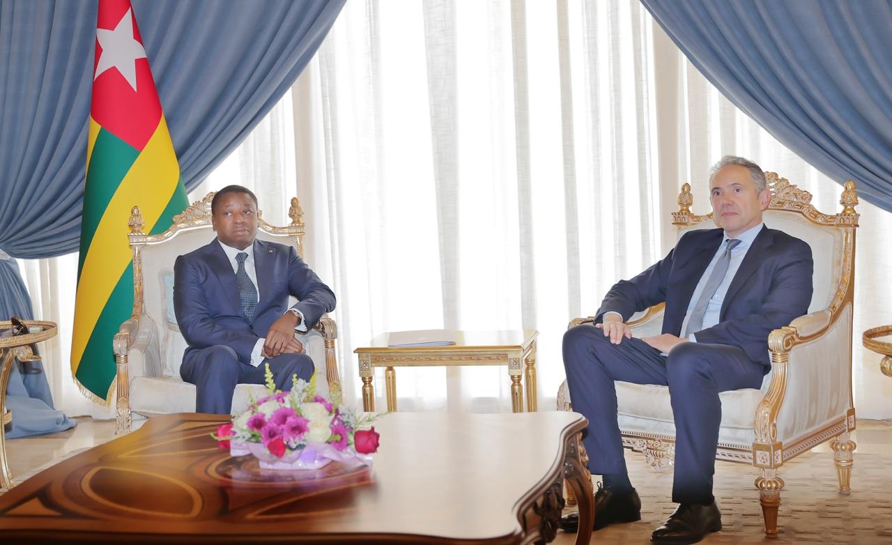 Le Président du Conseil, Faure Essozimna Gnassingbé, Médiateur de l’Union africaine dans la crise en République Démocratique du Congo (RDC) s’est entretenu ce 1ᵉʳ juillet 2025 avec Monsieur Johan Borgstam, Représentant spécial de l’Union européenne pour la région des Grands Lacs.
