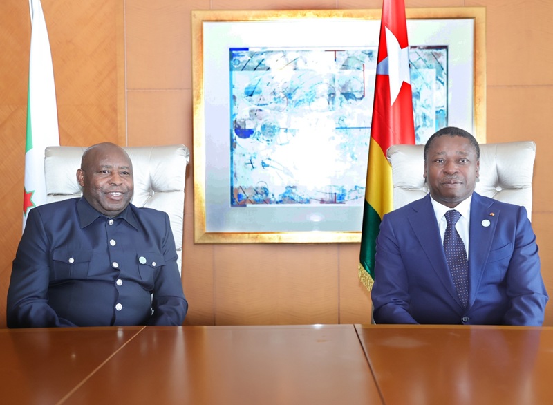 En séjour à Yokohama dans le cadre de la TICAD9, le Président du Conseil, Faure Essozimna Gnassingbé a reçu ce 21 août 2025 à Yokohama le Président burundais, Evariste Ndayishimiye.