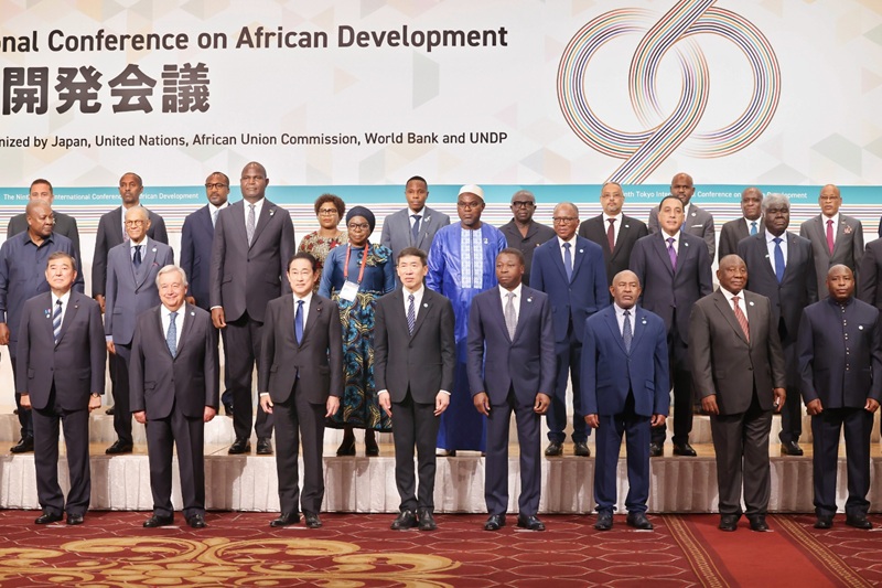 Le Président de la République, Faure Essozimna Gnassingbé, a pris part ce 20 août 2025 à Yokohama au Japon, aux côtés du Premier ministre japonais, Shigeru Ishiba, de plusieurs chefs d’État et de gouvernement africains, ainsi que de hauts responsables des Nations unies et du Groupe de la Banque mondiale, à la cérémonie d’ouverture officielle de la neuvième Conférence internationale de Tokyo sur le développement de l’Afrique (TICAD 9).