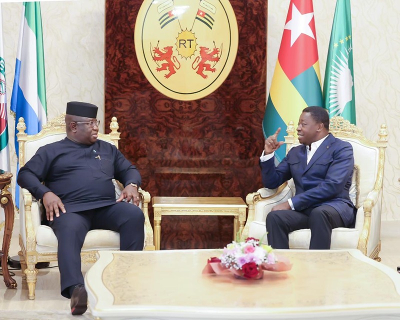 Le Président du Conseil, Faure Essozimna Gnassingbé, a reçu ce 08 août 2025, le Président de la Sierra Leone Julius Maada Bio, Président en exercice de la Conférence des chefs d’État et de gouvernement de la Communauté économique des États de l’Afrique de l’Ouest (CEDEAO), en visite officielle à Lomé.
