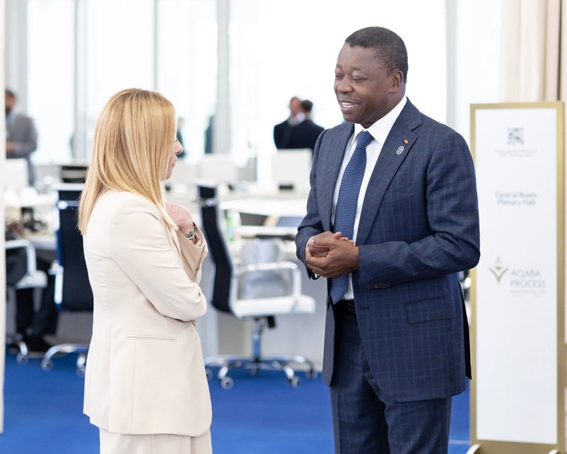 En marge des travaux du Sommet d’Aqaba sur la sécurité en Afrique de l’ouest, le Président du Conseil, Faure Essozimna Gnassingbé, a eu des échanges ce mercredi 15 octobre 2025 à Rome avec la Présidente du Conseil italien, Giorgia Melonie.
