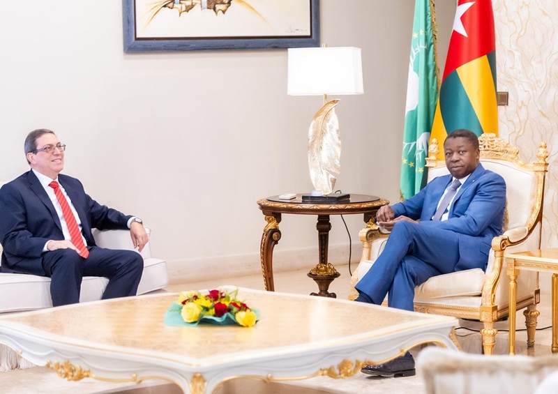 Le Président du Conseil, Faure Essozimna Gnassingbé a accordé, ce 09 octobre 2025, une audience à Monsieur Bruno Rodriguez Parrilla, ministre des Relations extérieures de Cuba, en visite de travail au Togo.
