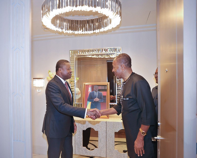 En marge du Forum sur le commerce et l’investissement au Tchad qui se tient à Abu Dhabi, aux Émirats Arabes Unis, le Président du Conseil, Faure Essozimna Gnassingbé a accordé une audience à Dr Kammogne Fokam, fondateur du Groupe Afriland First Bank.