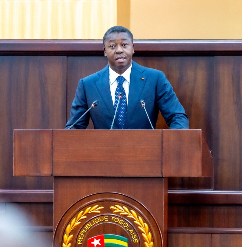 Fidèle à la tradition républicaine, le Président du Conseil, Faure Essozimna Gnassingbé, a solennellement présenté, ce mardi 2 décembre 2025, l’état de la Nation devant le Parlement réuni en Congrès