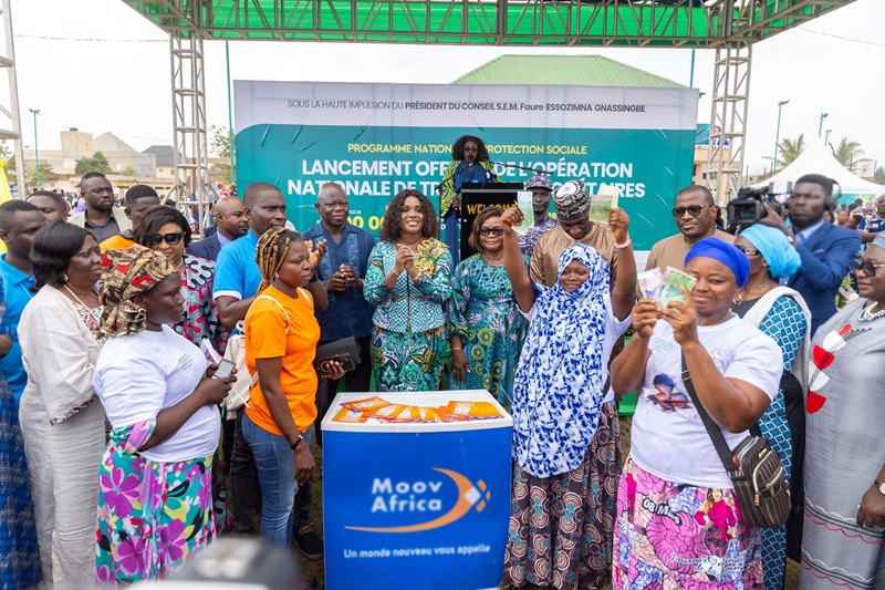Fidèle à sa politique de promotion du bien-être des populations togolaises, le Président du Conseil, Faure Essozimna Gnassingbé, ne cesse de réaffirmer son engagement en faveur de la protection des couches vulnérables. Cette détermination a été solennellement réitérée le 2 décembre dernier devant le Congrès, lors de son discours sur l’état de la Nation.