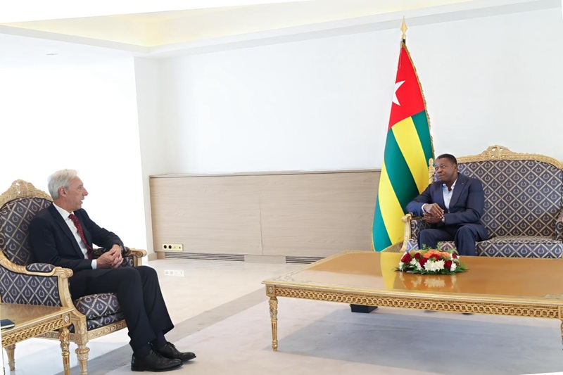 Le Président du Conseil, Faure Essozimna Gnassingbé a échangé ce samedi 18 avril 2026 avec le Représentant spécial de l'Union européenne (UE) pour le Sahel, João Gomes Cravinho sur des questions d’ordre régional et multilatéral.