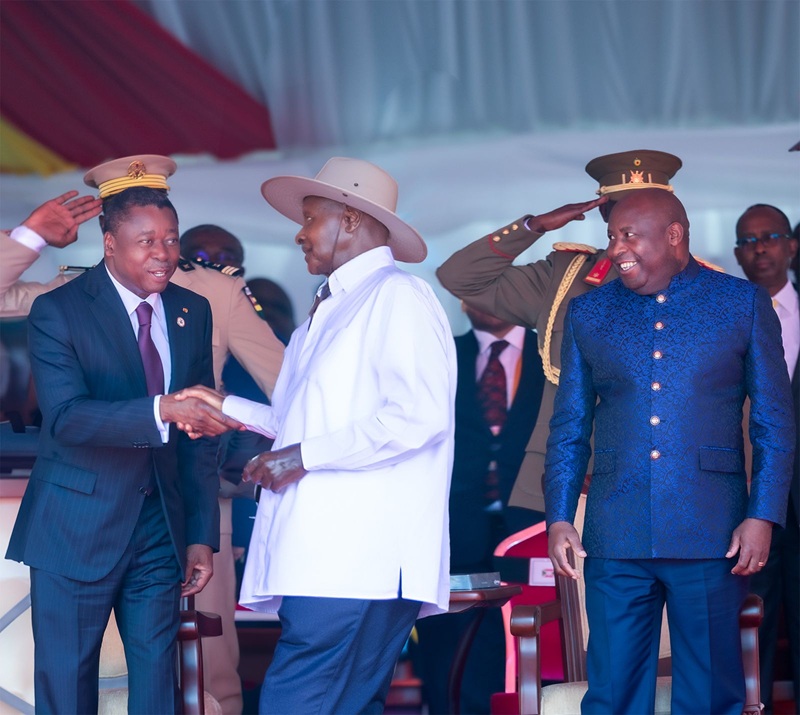 Dans un contexte marqué par des défis sécuritaires et les aspirations profondes des peuples africains à la stabilité et au développement, la diplomatie demeure un levier stratégique de coopération et de dialogue entre les nations. C’est dans cette dynamique que le Président du Conseil, Faure Essozimna Gnassingbé, a effectué ce mardi 12 mai 2026 une visite officielle à Kampala en Ouganda.
